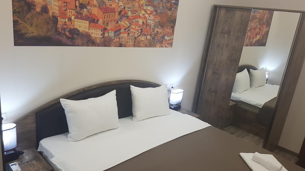 Отель Sweet Rooms Inn Тбилиси Экстерьер фото