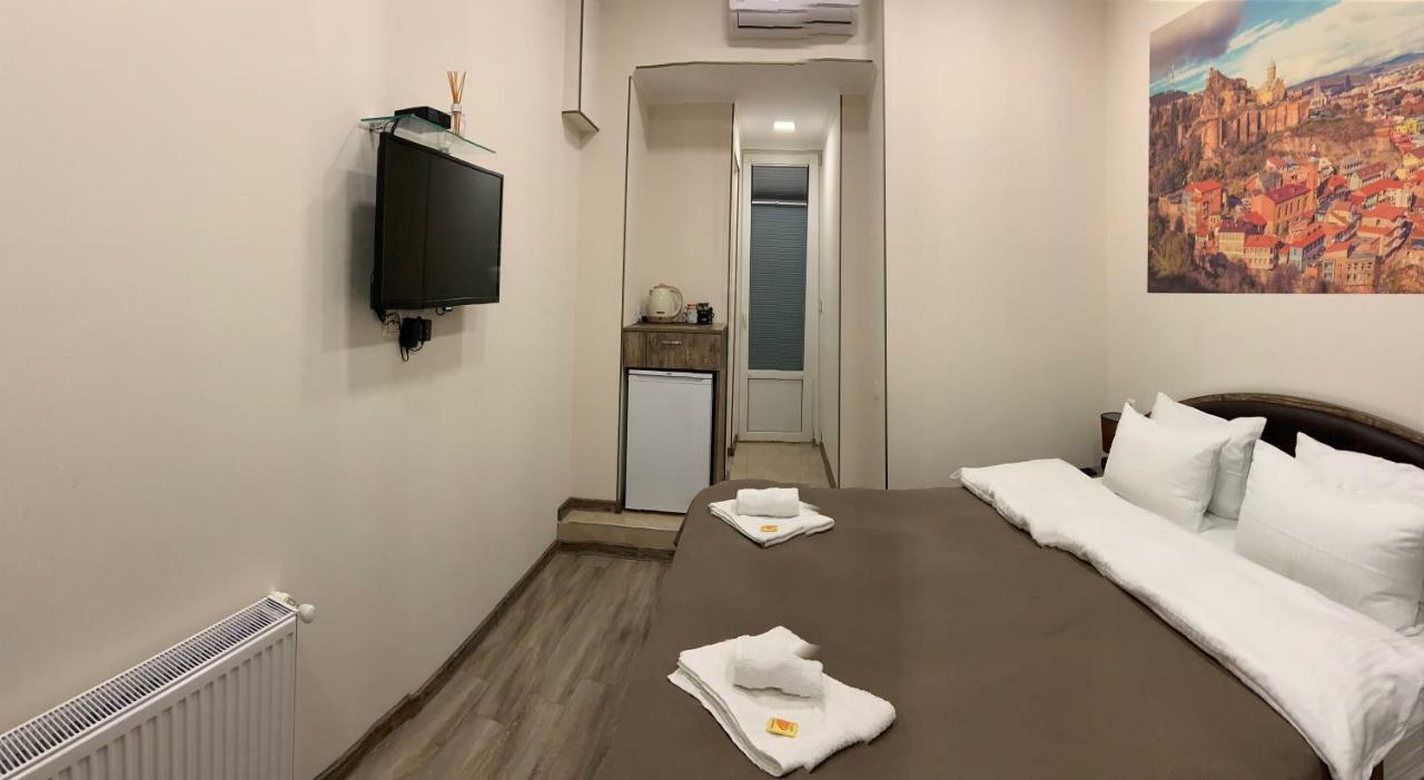 Отель Sweet Rooms Inn Тбилиси Экстерьер фото